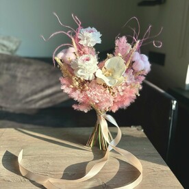 Букет розовый из сухоцветов с пион розами и гортензиями (3.07)