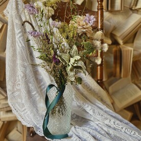 Букет сухоцветов с розой и скабиозой 0014