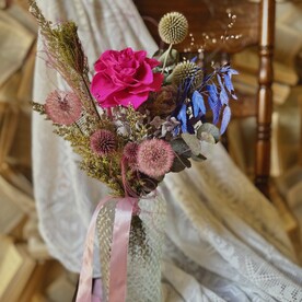 Яркий букет из сухоцветов 0013