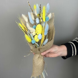 Весенний пасхальный букет AS-194 с краспедией, вербой, декаративными яйцами, пшеницей и лагурусом
