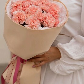 Букет «Кремовое облако» из диантусов