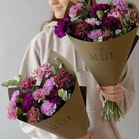 Букет из разноцветных диантусов в лиловых оттенках MF710