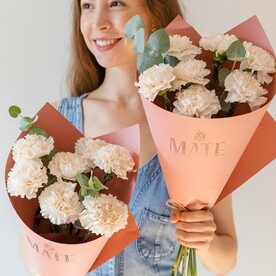 Нежный букет из молочных диантусов MF1350