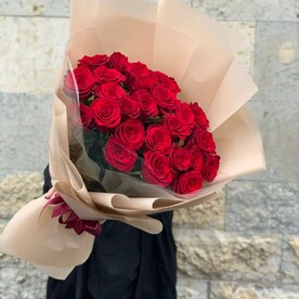 25 красных роз премиум 60 см (арт.251)