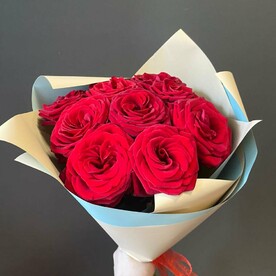 Букет из 9 красных роз