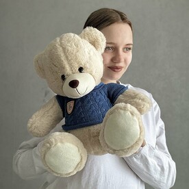 Мягкая игрушка медведь в синей кофте