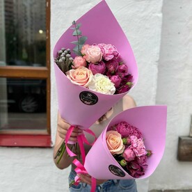 Цветочный дуэт Маме с дочкой