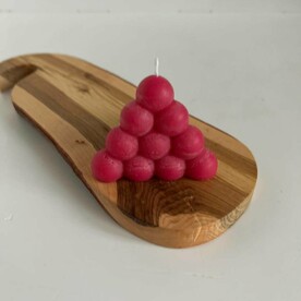 Свеча ручной работы Пирамидка