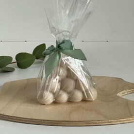 Свеча ручной работы Пирамидка