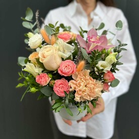 Цветы в коробке Лучший день