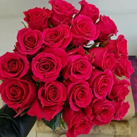 Букет из 21 Эквадорских роз "Готча"
