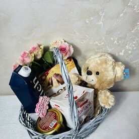 Корзина сладостей