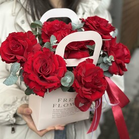 Французские розы в сумочке