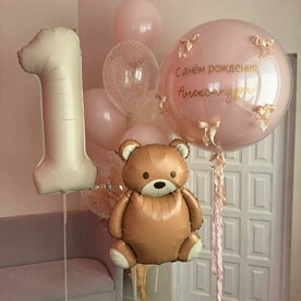 Шары на годик девочке с Мишкой