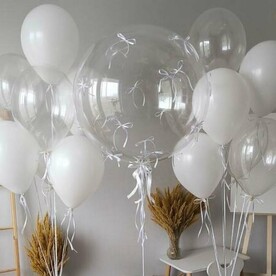 Белая нежность в праздничном шарме