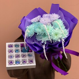 КОМБО КОСМИЧЕСКИХ ХРИЗАНТЕМ И ШОКОЛАД