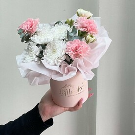 Цветы в милой коробочке