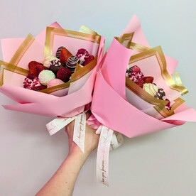 Букет из клубники 16шт. Микс шоколада