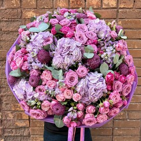 Большой авторский сиреневый букет с Гортензиями