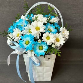 Хризантемы - ромашки в сумочке️