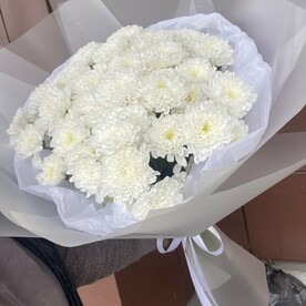 Большой букет из хризантем «шик»