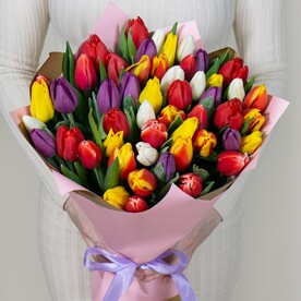 Букет из 51 тюльпана цвета Микс