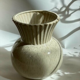 Ваза керамическая жемчужная