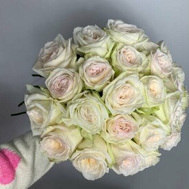 Монобукет из ароматной розы WHITE O HARA