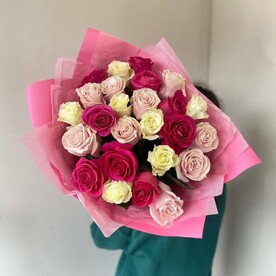 25 розовых роз💗