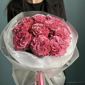 Пионовидные малиновые розы (кантри блюз)