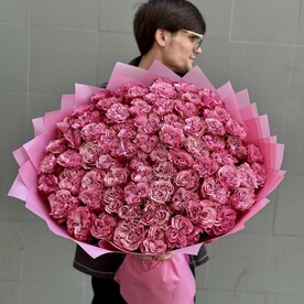 Пионовидная эквадорская Роза кантри блюз