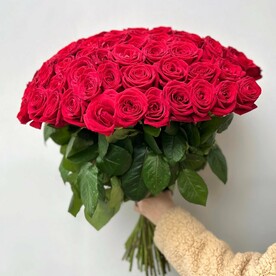 Букет 101 роза красная, красивый букет цветов 60 см, букет красных роз, букет живых цветов, Россия, арт: 1643