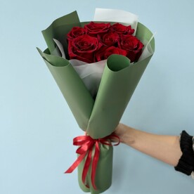 Букет из 7 красных роз, арт: 3106-1