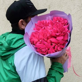 Букет малиновых французских роз