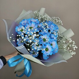 Букет из кустовых хризантем в необычном цвете