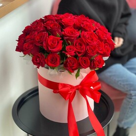 Роза в шляпной коробке