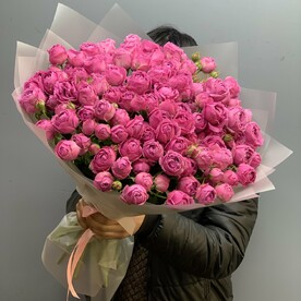 Пионовидные кустовые розы