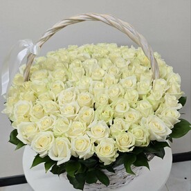 101 Роза в корзине