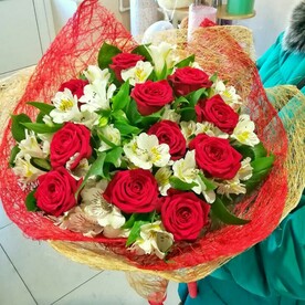 Роза, Альстромерия, Упаковка