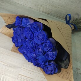 Букет из синих роз