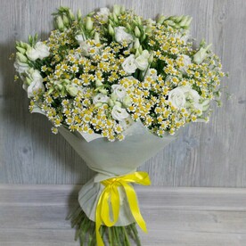 Ромашка кустовая, Эустома белая, Упаковка фетр