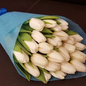 Букет из тюльпанов