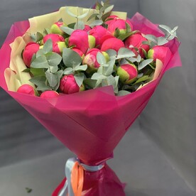 Королевские Пионы