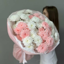 Большой букет из хризантем