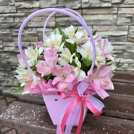 Сумочка Альстромерий