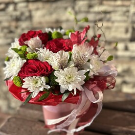 Цветы в коробке