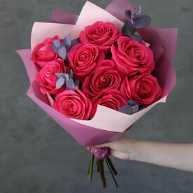 Шикарный букет с одноголовой розой