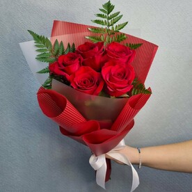 "Красный Подарок"