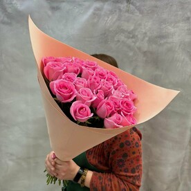 Букет из 31 розовой розы