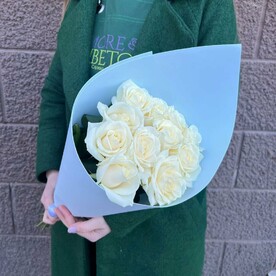 Букет из 11 белых роз